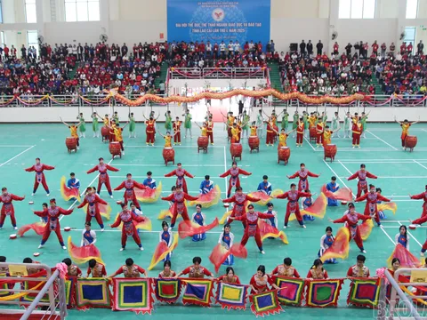 Gần 1.500 vận động viên tranh tài Đại hội Thể dục thể thao ngành Giáo dục và Đào tạo tỉnh Lào Cai lần thứ I