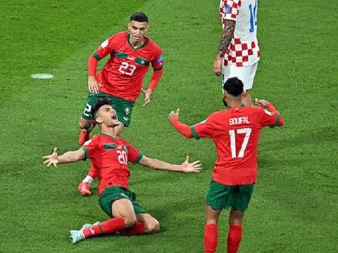 Tuyển thủ Morocco đi vào lịch sử World Cup