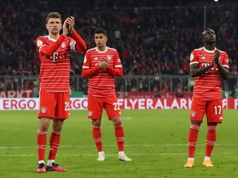 Tứ kết Cúp quốc gia Đức: Bayern Munich thua sốc