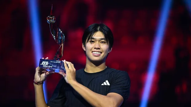 Learner Tien đăng quang giải Next Gen ATP Finals 2025