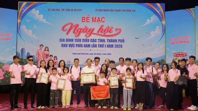 Đồng Tháp giành giải Nhất toàn đoàn tại Ngày hội Gia đình tiêu biểu khu vực phía Nam