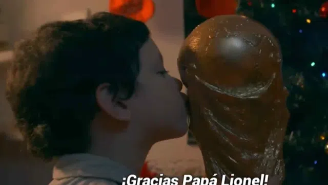 “Cảm ơn Papa Lionel!” - đoạn quảng cáo Giáng sinh đặc biệt tại Argentina