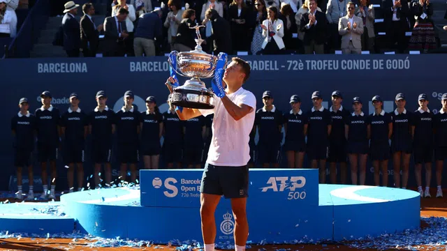 Rune vô địch Barcelona Open 2025