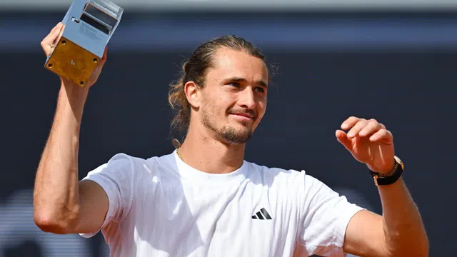 Zverev tự mừng sinh nhật bằng danh hiệu Munich thứ ba 
