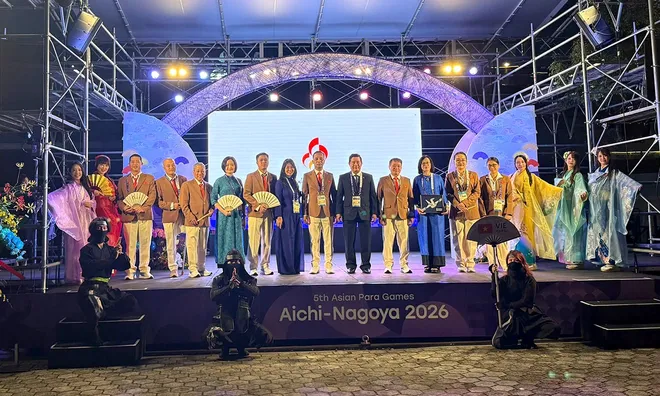 Lễ thượng cờ của Đoàn Thể thao Người khuyết tật Việt Nam tại ASIAN Para Games 5