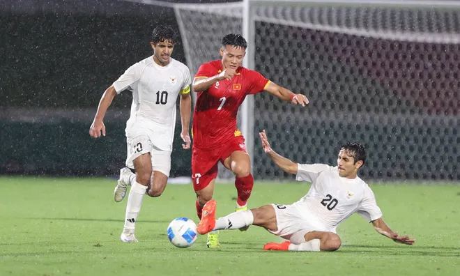 Chia điểm tiếc nuối trước U23 Kuwait, huấn luyện viên Đinh Hồng Vinh chỉ rõ điểm cần sửa của U23 Việt Nam