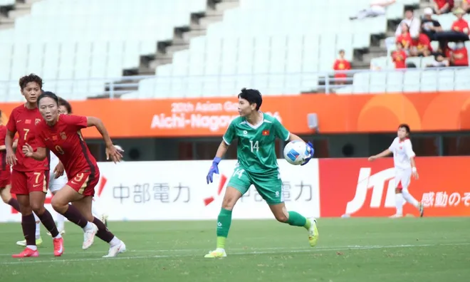 Tứ kết nghẹt thở môn Bóng đá nữ ASIAD 20: Bức tường thép Kim Thanh và 120 phút quả cảm của các nữ "Chiến binh Sao Vàng"